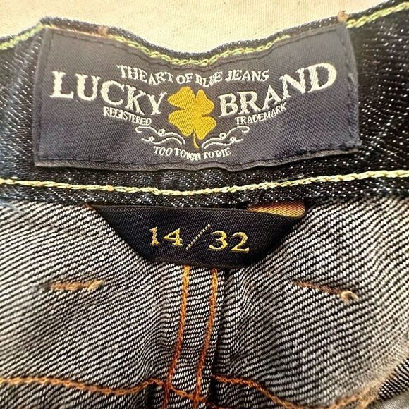 Lucky Brand Mid Rise Double Rolled Cuff Abbey Denim Shorts Dark Wash Size 14/32 - Picture 3 of 6